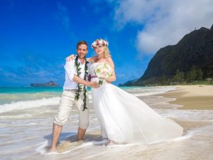 Hawaii-Weddign-Waimanalo-Beach-3-300x225 Are you Interested In a Hawaii Wedding?