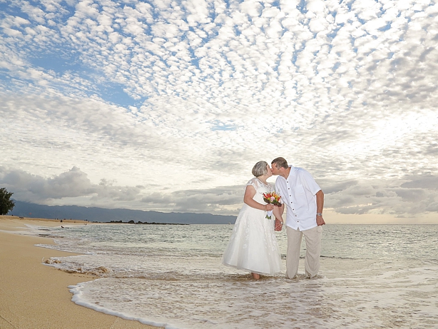 Romantic-Oahu-Wedding What to Pack for Your Hawaii Wedding