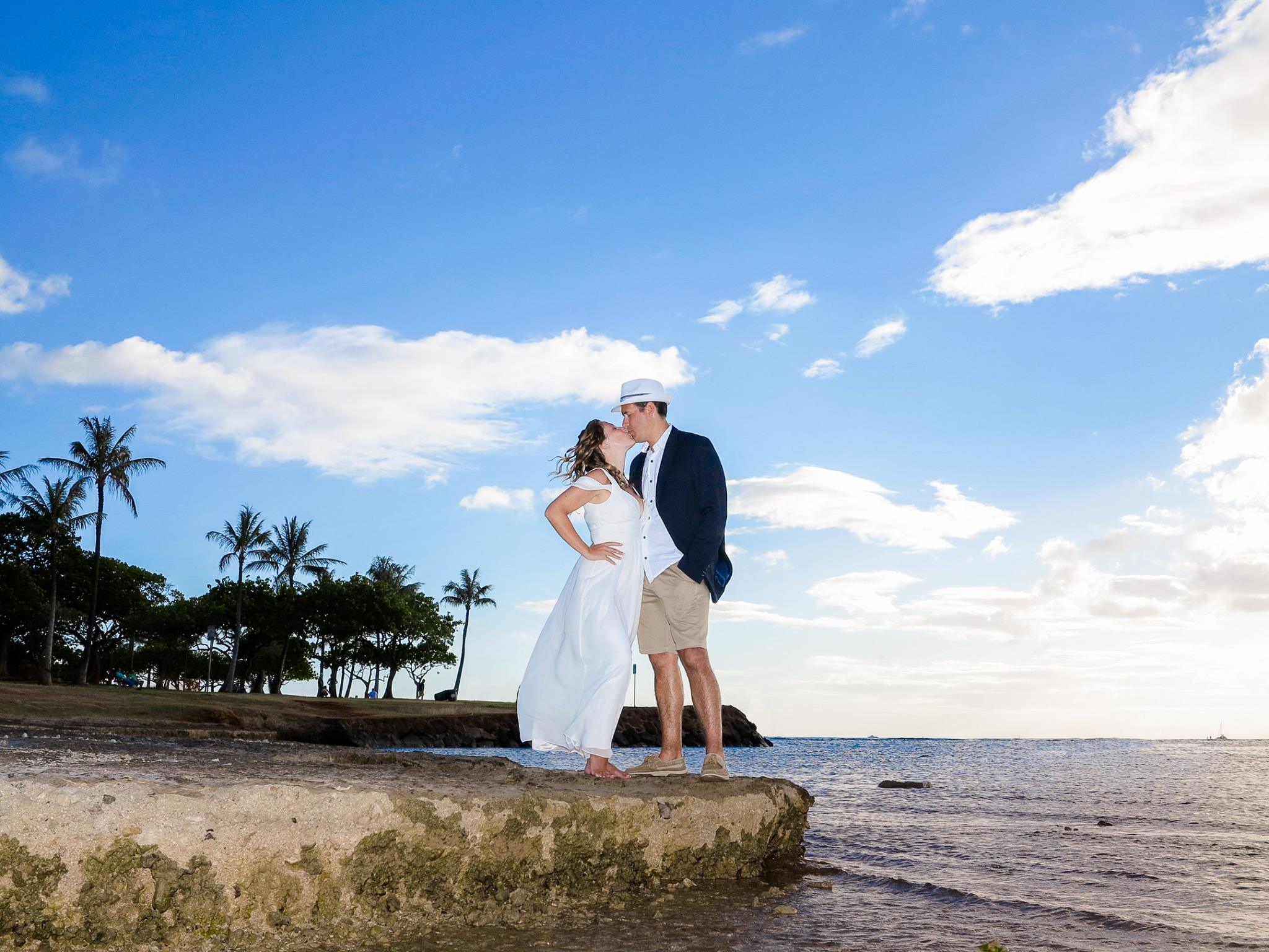 FIVE TIPS TO HAVING THE PERFECT BEACH WEDDING IN HAWAII Hawaii