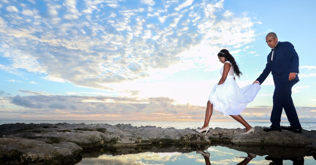 tip-toe-through-weddings-1024x536 Secret Places to Get Married on Oahu!