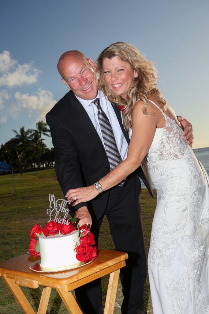 adventure-wedding-5-683x1024 ADVENTURE HELICOPTER WEDDINGS IN HAWAII!