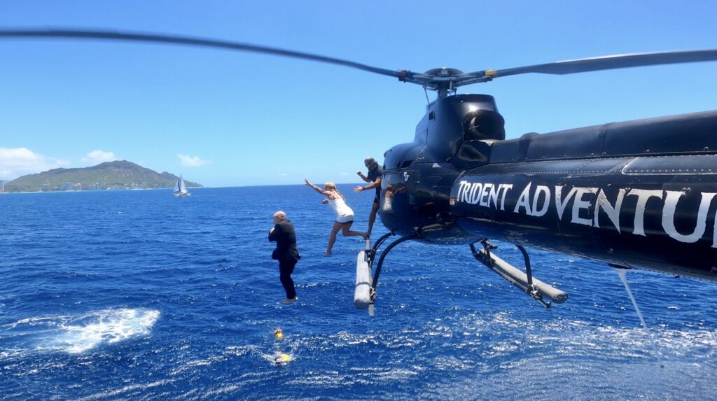 wedding-jump-2-1024x573 ADVENTURE HELICOPTER WEDDINGS IN HAWAII!