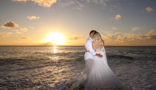 Sunrise vs Sunset Wedding in Hawaii (Which One Is Better?)